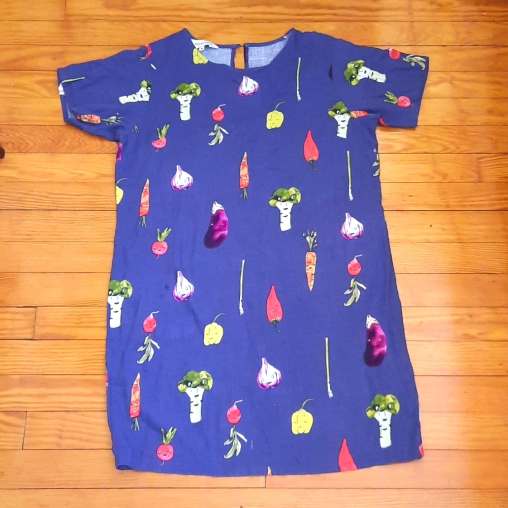 Pepaloves super rare veggie dress size M